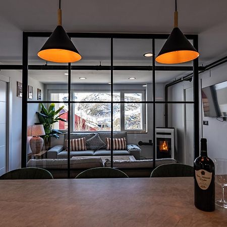Luxury Refurnished Apartment With Private Parking Close To Ski Slopes Сиера Невада Екстериор снимка