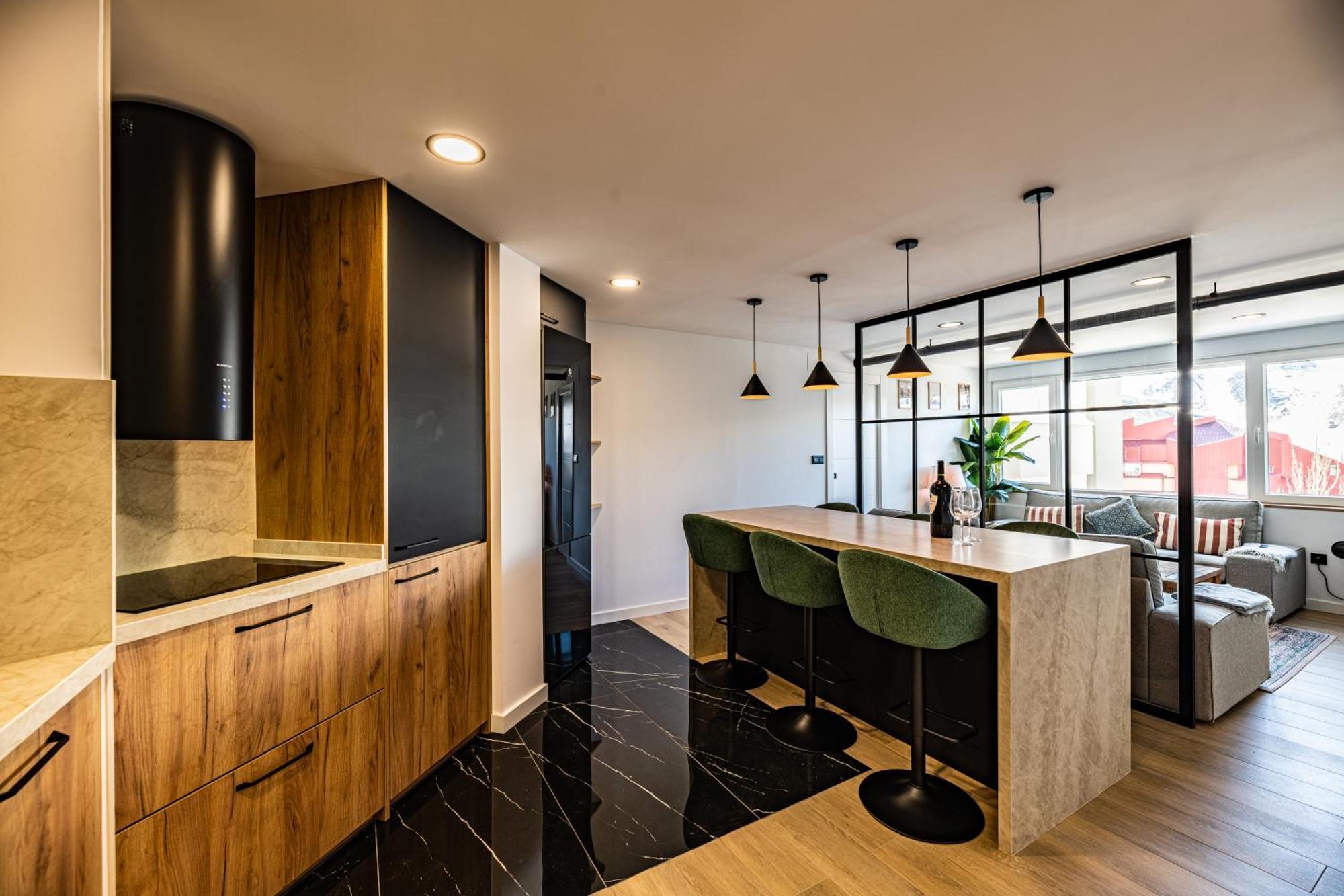 Luxury Refurnished Apartment With Private Parking Close To Ski Slopes Сиера Невада Екстериор снимка